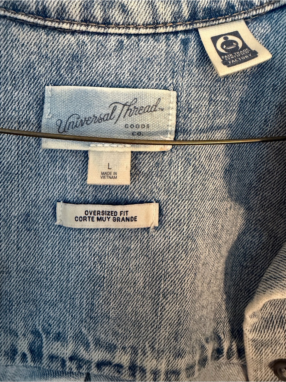 Universal Thread Denim Button Down - Picture 3 of 3